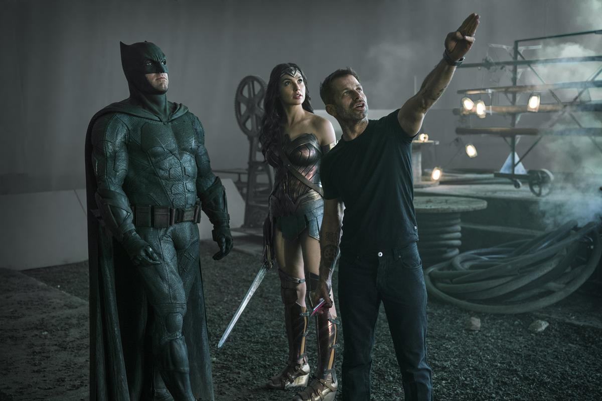 Ben Affleck as Batman/Bruce Wayne, Gal Gadot as Diana Prince/Wonder Woman, and director Zack Snyder on the set of ZACK SNYDER’S JUSTICE LEAGUE. Cr: HBO Max