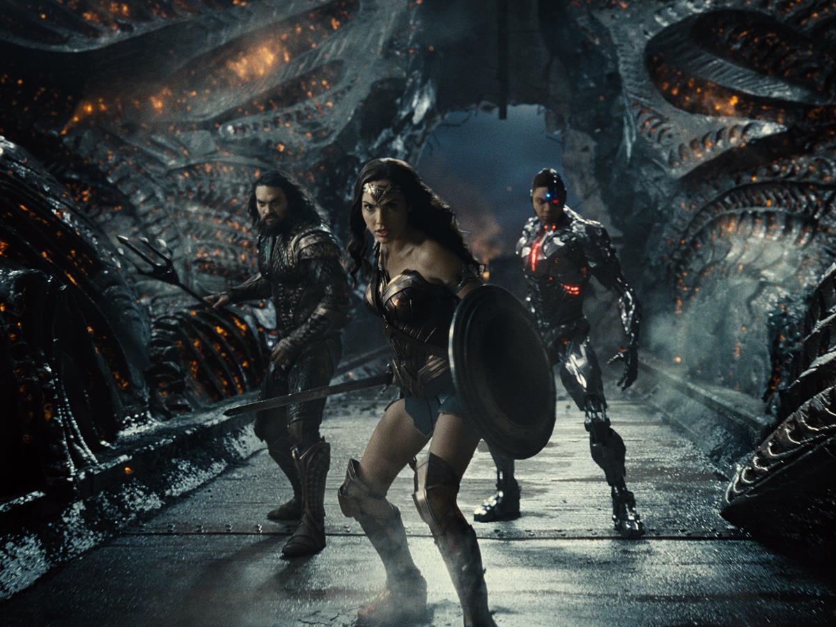 Jason Momoa as Aquaman/Arthur Curry, Gal Gadot as Diana Prince/Wonder Woman and Ray Fisher as Cyborg/Victor Stone in ZACK SNYDER’S JUSTICE LEAGUE. Cr: HBO Max