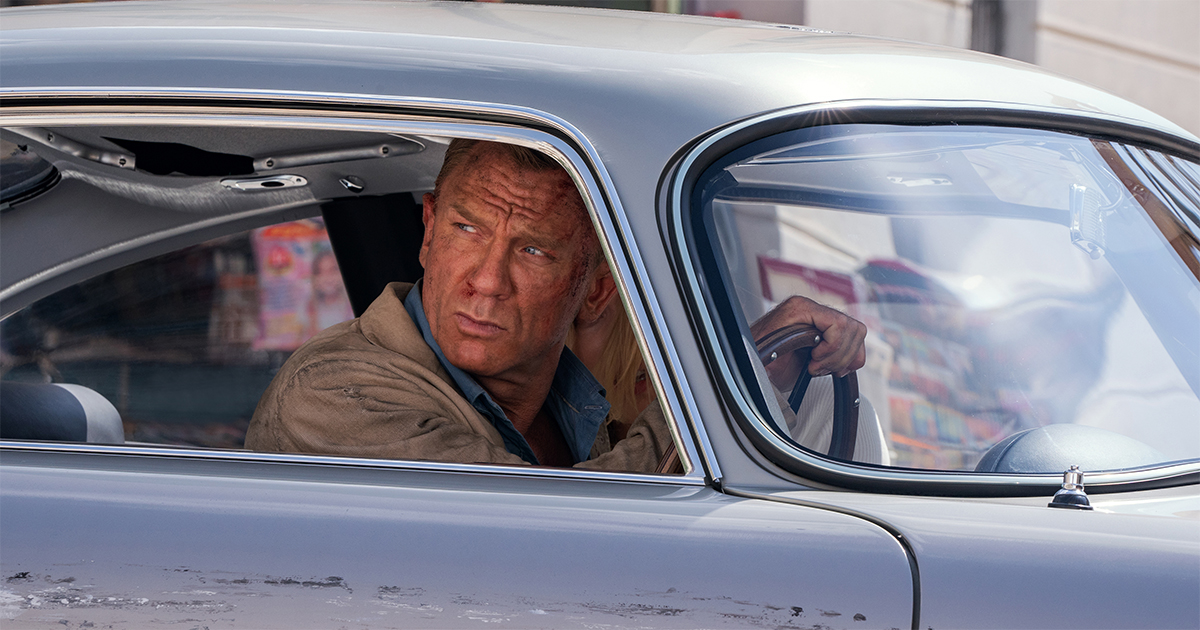 James Bond (Daniel Craig) and Dr. Madeleine Swann (Léa Seydoux) drive through Matera, Italy in NO TIME TO DIE, an EON Productions and Metro-Goldwyn-Mayer Studios film Credit: Nicola Dove © 2021 DANJAQ, LLC AND MGM. ALL RIGHTS RESERVED.
