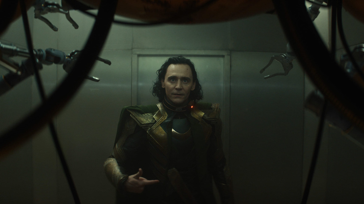 Loki (Tom Hiddleston) in Episode 1 of Marvel Studios' “Loki.” Cr: Chuck Zlotnick/Marvel Studios