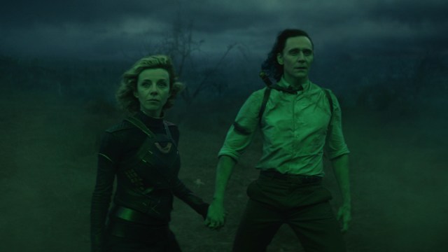 Sylvie (Sophia Di Martino) and Loki (Tom Hiddleston) in Episode 5 of Marvel Studios' “Loki.” Cr: Marvel Studios