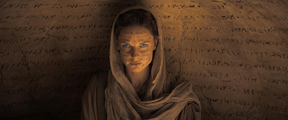 Rebecca Ferguson as Lady Jessica Atreides in director Denis Villeneuve’s “Dune.” Cr: Warner Bros