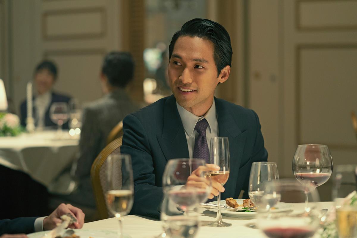 Jin Ha as Solomon in episode 2 of “Pachinko.” Cr: Apple TV+
