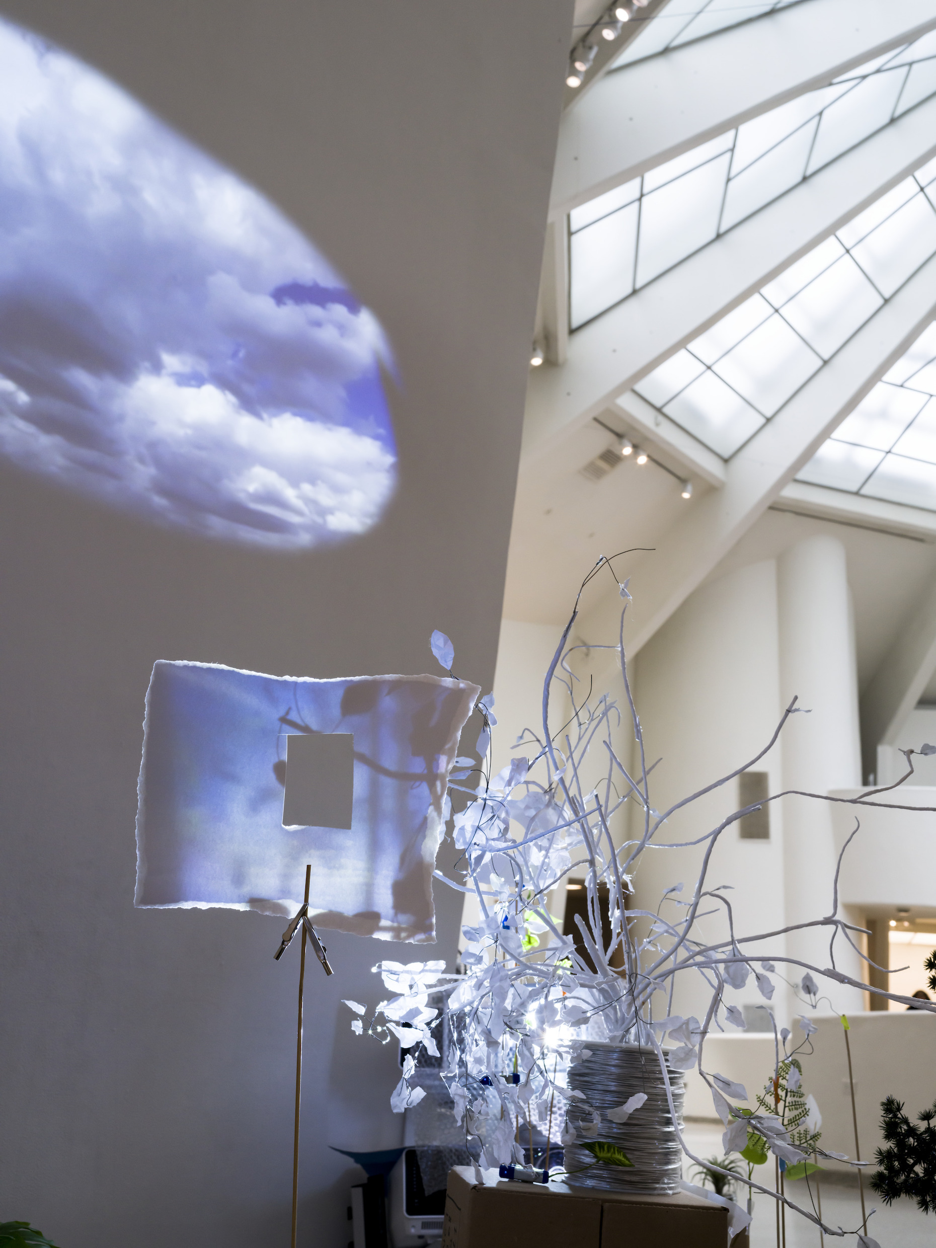 Installation view, “Sarah Sze: Timelapse,” Solomon R. Guggenheim Museum, New York,  Photo: David Heald © Solomon R. Guggenheim Foundation, New York